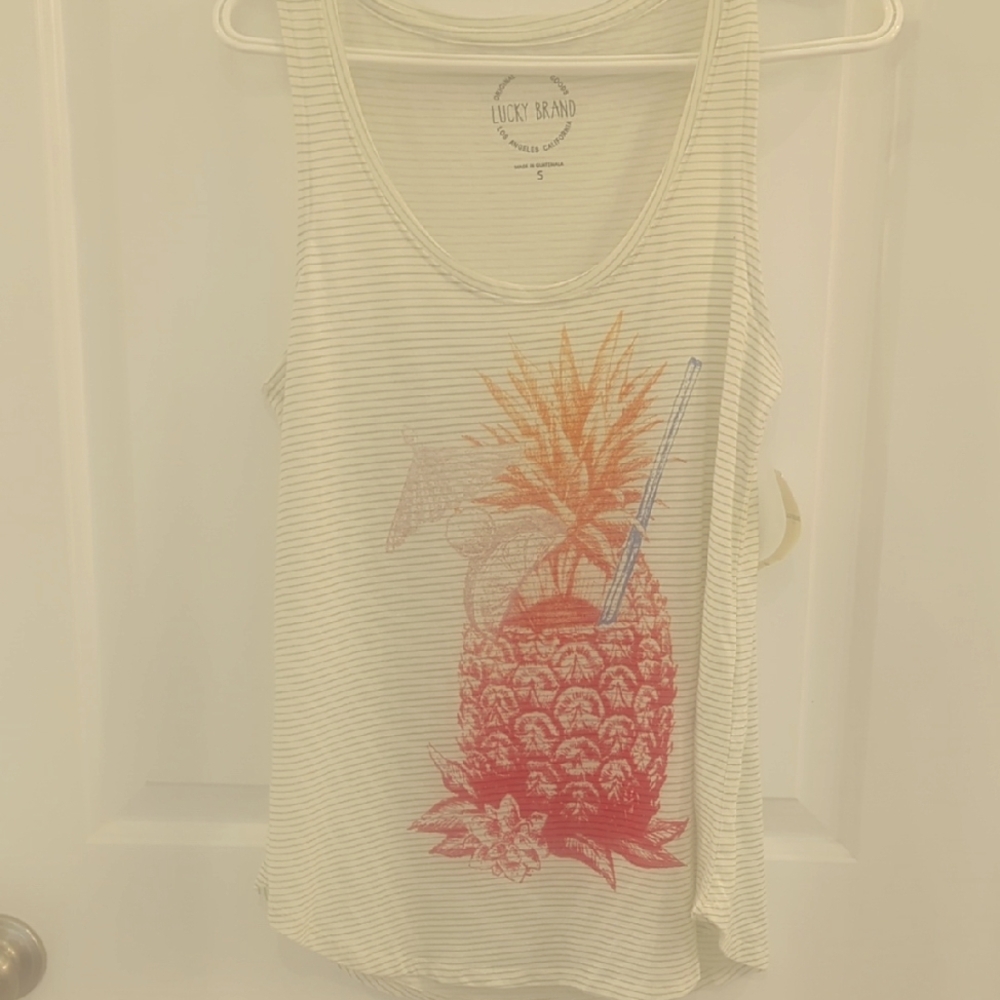 Lucky Brand Women's Cream and Red Pineapple Tank Top With Rounded Hem